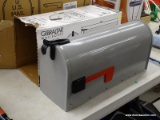 (R3) GIBRALTAR GRAYSON STYLE MAILBOX WITH A GRAY COLOR AND A MEDIUM CAPACITY. MEASURES 7 IN X 20.3