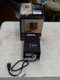 (R3) PORTFOLIO LANDSCAPE LOW-VOLTAGE POWER PACK WITH A DIGITAL TIMER AND A BLACK FINISH. 120W. MODEL