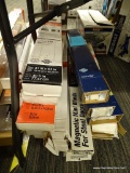 (R10) LOT OF BLINDS; 18 PIECE LOT OF BLINDS TO INCLUDE; 12 PROJECT SOURCE BLINDS (ASSORTED SIZES