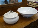 HOTEL CHESTER CHINA, PORCELAIN HOTEL WATER BASIN WITH MATCHING CHAMBER POT. WHITE IN COLOR.