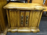 (R3) 1 OF A PAIR OF BURLINGTON HOUSE FURNITURE SIDE TABLES; STAINED WOOD SIDE TABLE WITH TWO DOORS