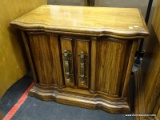 (R3) 1 OF A PAIR OF BURLINGTON HOUSE FURNITURE SIDE TABLES; STAINED WOOD SIDE TABLE WITH TWO DOORS