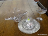 (R3) LOT OF GLASSWARE; 5 PIECE LOT OF GLASSWARE TO INCLUDE A CANDY DISH WITH TWO HANDLES AND A