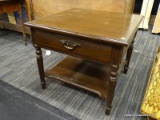 (R4) END TABLE; DARK STAINED WOODEN END TABLE WITH A SINGLE DRAWER AND A LOWER SHELF. HAS SHERATON