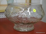 (BWALL) FRUIT BOWL; CLEAR GLASS, FOOTED FRUIT BOWL WITH FRUIT DETAILING AROUND THE TOP AND SHELL