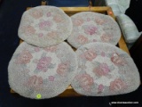 (R1) SET OF PLACEMATS; SET OF 4 VINTAGE PLACEMATS, PINK AND CREAM IN COLOR