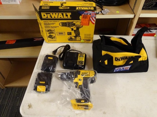 (R5) DEWALT 20V LITHIUM ION COMPACT DRILL/DRIVER KIT; 4 PIECE KIT TO INCLUDE A 1/2" DRILL/DRIVER, 2