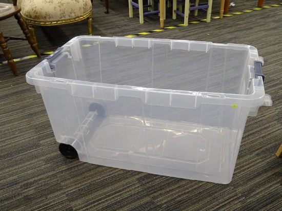 (R2) STERILITE STORAGE TUB; 160 QUART WHEELED STORAGE BOX. ITEM CODE 1004429359. MISSING LID.