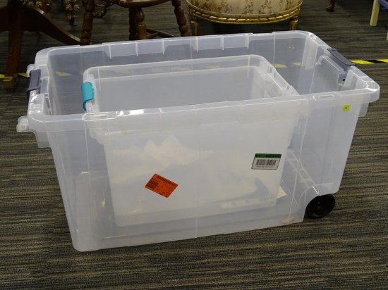 (R3) LOT OF STERILITE STORAGE TUBS; THREE PIECE LOT TO INCLUDE A 160 QT. WHEELED STORAGE BOX, AND