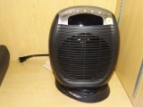 (R7) PRO FUSION HEAT OSCILLATING DIGITAL FAN HEATER. MODEL NO. HFU 15-E.