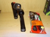 (R8) LOT OF FLASHLIGHTS; THREE FLASHLIGHTS TO INCLUDE A HUSKY 350 LUMEN LED RECHARGEABLE FOCUSING