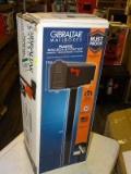 (R9) GIBRALTAR PLASTIC MAILBOX & POST KIT WITH A MEDIUM CAPACITY, A HARRISON STYLE, AND A VENETIAN