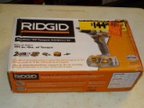 (R9) RIGID 18V BRUSHLESS COMPACT DRILL/DRIVER KIT; 6 PIECE DRILL/DRIVER KIT INCLUDES A DRILL, 2 18V