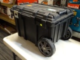 (WALL) HUSKY 15 GALLON WHEELED CONTAINER; CONNECT JOBSITE CART WITH HEAVY DUTY METAL LATCHES AND