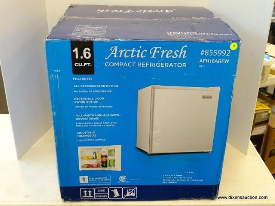 (R1) ARCTIC FRESH 1.6 CU FT, FREESTANDING MINI FRIDGE COMPACT REFRIGERATOR WITH A WHITE COLOR.