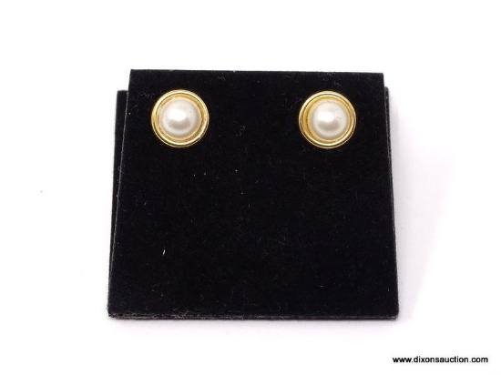 LADIES PEARL EARRINGS; 14K YELLOW GOLD AND PEARL LADIES EARRINGS.