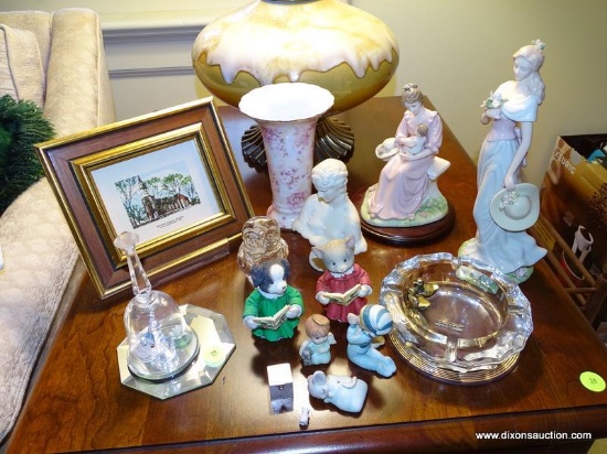 (LR) LOT OF ASSORTED KNICK KNACKS; LOT TO INCLUDE A CERAMIC BUST OF A GREEK WOMAN, AN AVON 2003