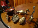 (DEN) LOT OF BRASS DECORATIONS; 7 PIECE LOT OF BRASS KNICK KNACKS TO INCLUDE A BRASS DUCK, A BRASS