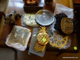 (DEN) LOT OF ASSORTED METAL TRIVETS, WALL PLATES, AND A SCOTTISH TERRIER FIGURINE; LOT TO INCLUDE 2