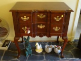 (FOYER) CHERRY LOWBOY; CHERRY QUEEN ANNE BLOCK FRONT LOWBOY WITH BRASS CHIPPENDALE PULLS, DOVETAIL