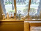 (LR) SHELF LOT OF KNICK KNACKS; LOT TO INCLUDE A GLASS DUCK AND SWAN WITH DECORATIVE AIR BUBBLES ON