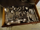 (DR) DRAWER LOT OF STAINLESS STEEL FLATWARE; LOT OF ONEIDA STAINLESS STEEL FLATWARE TO INCLUDE