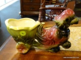 (R1) VINTAGE HULL PARROT AND CART PLANTER; MARKED HULL #60 USA, MAGENTA AND GREEN PARROT PULLING A