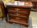 (R1) CHERRY NIGHTSTAND; 2-DRAWER CHIPPENDALE STYLE NIGHTSTAND WITH DOVETAILED DRAWERS AND BRASS