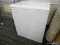 (BWALL) HOTPOINT CHEST FREEZER; WHITE 5.1-CU FT MANUAL DEFROST CHEST FREEZER. ITEM # 1416445 MODEL #