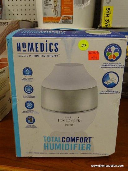 (R6) HOMEDICS TOTAL COMFORT 0.5-GALLON TABLETOP COOL MIST HUMIDIFIER; MODEL #UHE-CM18. WORKS BEST
