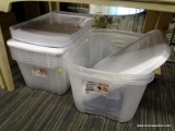 (R6) (8) BELLA CLEAR PLASTIC STORAGE TUBS; (6) 54 QT. SNAP LID TUBS WITH LIDS (DAMAGED/CRACKED