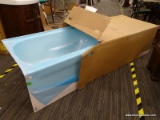 (R1) STYLE SELECTIONS BATHTUB; WHITE LEFT DRAIN BATHTUB. ITEM NUMBER 615572. BOX MEASURES 30