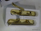 (R5) PELLA BRASS DOOR KNOB KIT; MODEL #L501363132001001A. OPEN BOX, MAY BE MISSING/DAMAGED PIECES.