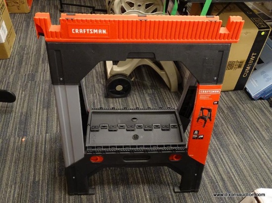 (BWALL) CRAFTSMAN ADJUSTABLE METAL AND PLASTIC SAW HORSE. 2,500 LB. CAPACITY. MEASURES 26.91-IN W X