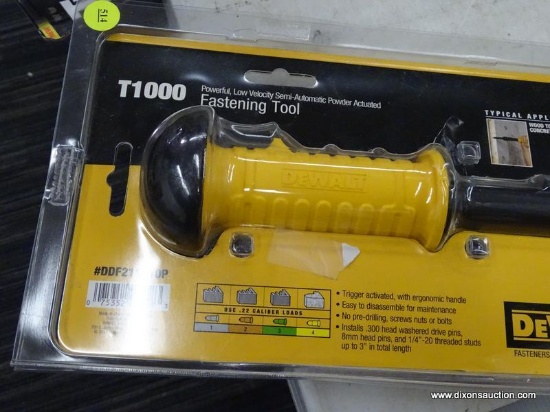 (R3) DEWALT P1000 SINGLE SHOT POWDER 