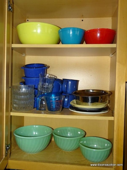 (KIT) 3 SHELVES OF CABINET; CABINET LOT INCLUDES 3 FIRE KING JADEITE MIXING BOWLS, 4 VINTAGE