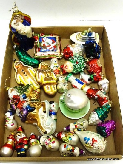 (BR) TRAY LOT OF GLASS ORNAMENTS; 31 PIECE LOT OF GLASS ORNAMENTS LOT TO INCLUDE MARY HOLDING BABY