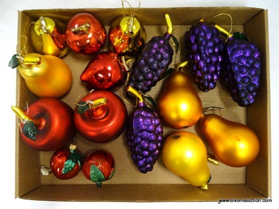 (BR) LOT OF GLASS FRUIT ORNAMENTS; 16 PIECE LOT OF GLASS, FRUIT SHAPED ORNAMENTS TO INCLUDE 4 GRAPE