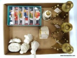 (LWALL) TRAY LOT OF ASSORTED CHRISTMAS DECORATIONS; 11 PIECE LOT TO INCLUDE A SET OF 3 BRASS