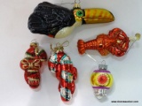 (BWALL) LOT OF ASSORTED GLASS ORNAMENTS; BOX LOT TO INCLUDE A LOBSTER, 2 CANDY CANES, A TOUCAN, AN