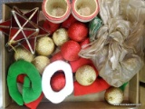 (BWALL) TRAY LOT OF ASSORTED CHRISTMAS DECORATIONS; LOT TO INCLUDE A PAIR OF SANTAS BOOT CANDLE