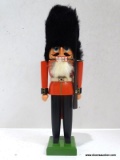 (R4) ERZGEBIRGE SOLDIER NUTCRACKER WITH A WOOL COVERED HAT. MEASURES 12