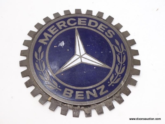 (RFRT) MERCEDES EMBLEM- METAL AND PAINTED ENAMEL MERCEDES EMBLEM- 3.5 IN DIA.