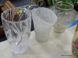 (TABLES) LOT OF GLASS VASES; 3 PIECE LOT TO INCLUDE A CUT CRYSTAL VASE (10