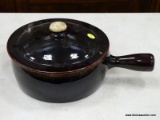 (TABLES) PFALTZGRAFF LIDDED CASSEROLE DISH WITH HANDLE - BROWN. HAS AN 8.5