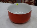 (RFRT) HALL'S SUPERIOR QUALITY KITCHENWARE LARGE BOWL - RED. MEASURES 4.75