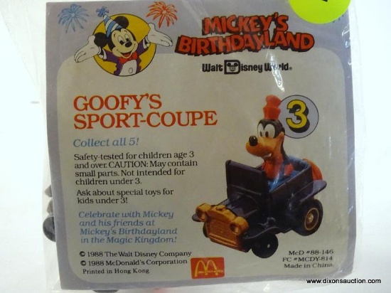 1988 GOOFY'S SPORT-COUPE HAPPY MEAL TOY # 3 OF 5 FROM THE MICKEY'S BIRTHDAYLAND SERIES. MCD #88-146.