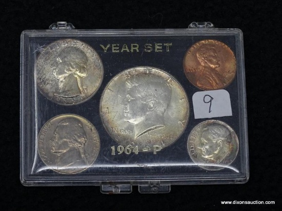 1964 UNCIRCULATED SILVER MINT SET.