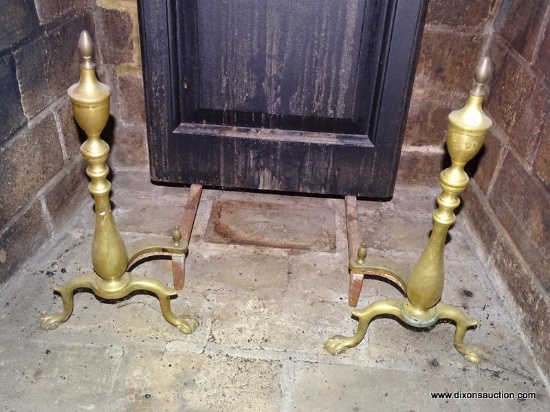(LR) PAIR OF BRASS ANDIRONS; TURNED, URN SHAPED ANDIRONS WITH CLAW AND BALL FEET.