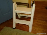 (MBED) STEP STOOL; FOLDING VINYL 2 STEP, STEP STOOL